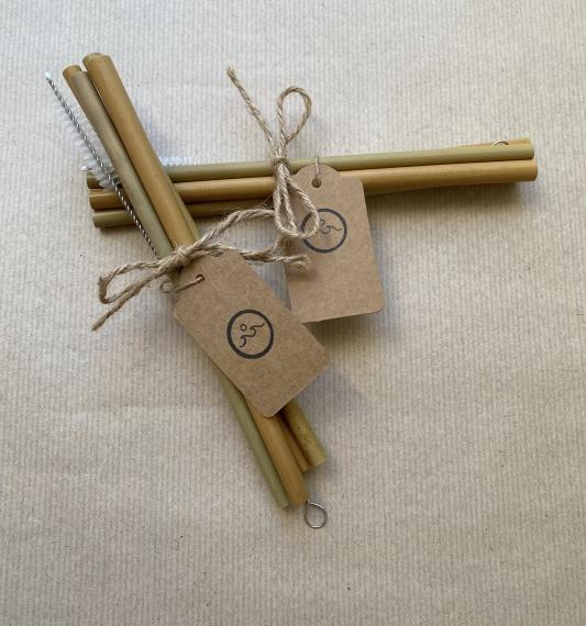 Bamboo straws tied together with string