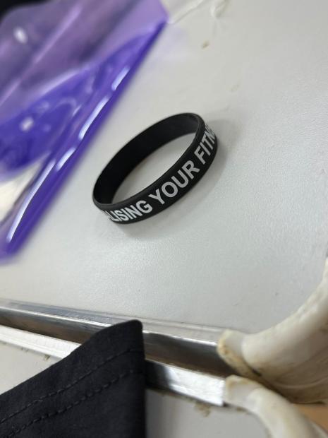 custom silicone wrist band